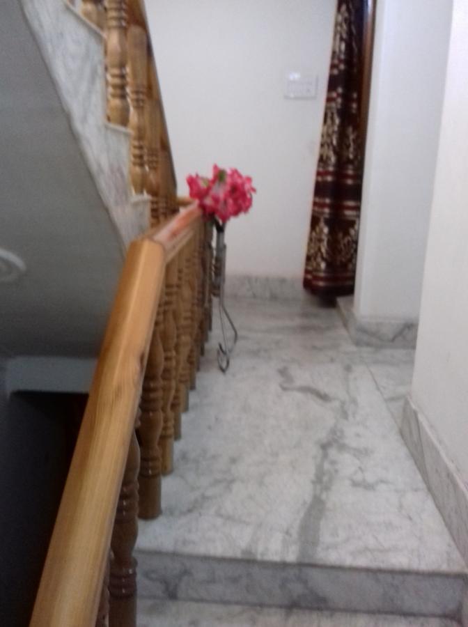 My Guest House Srīnagar Buitenkant foto